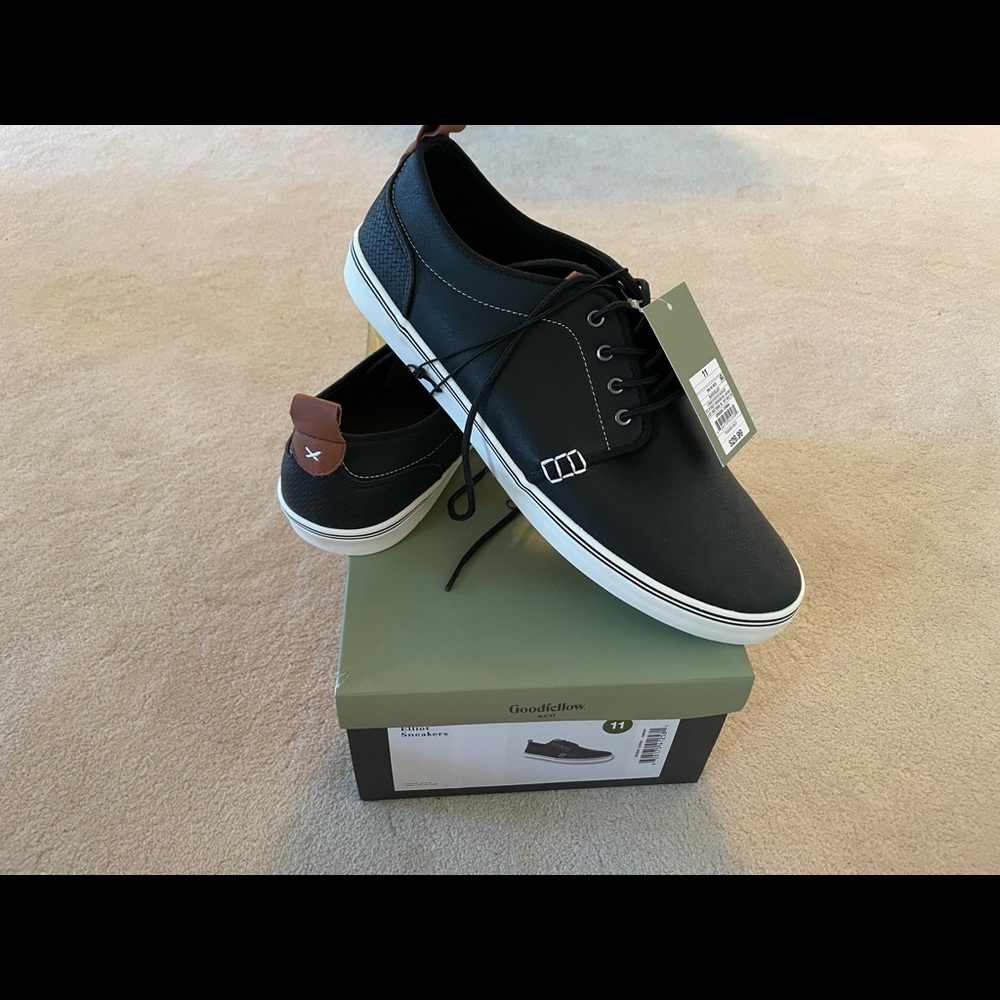 Men’s Goodfellow shoes size 11- brand new!